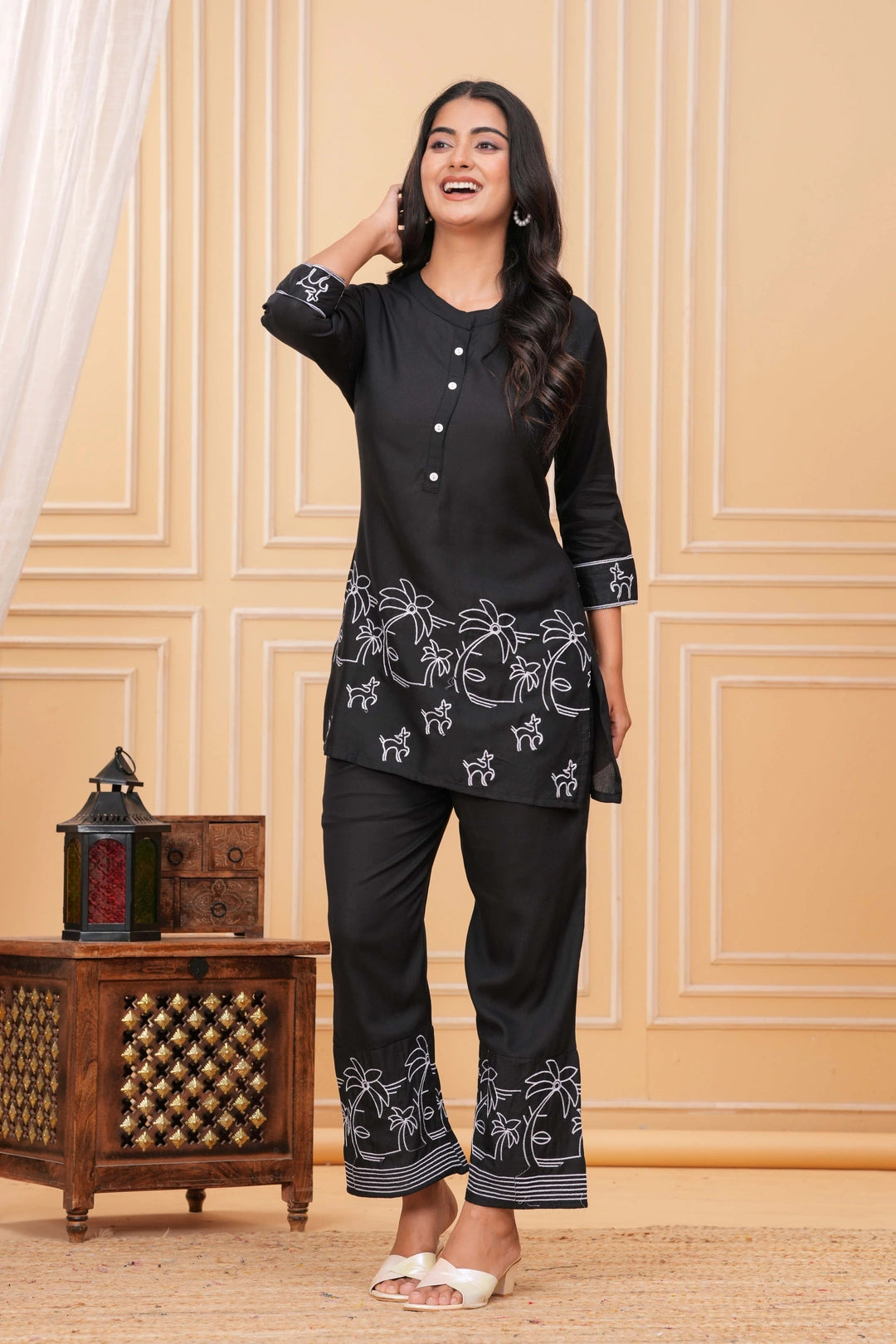 Embroidered Cotton Suit Set - Tropical Palm & Deer Motif